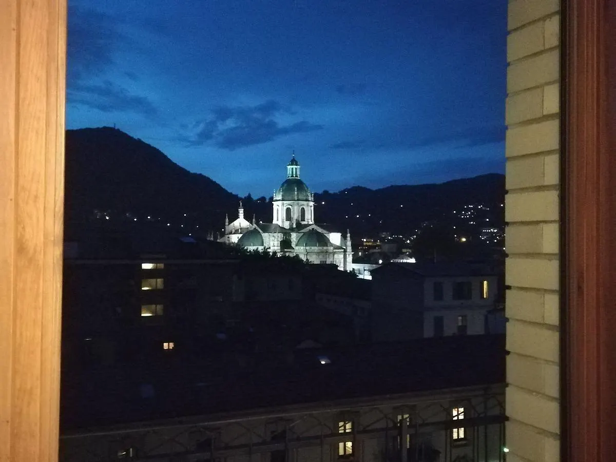 Appartamento Vista Duomo - BymyhomeinCôme